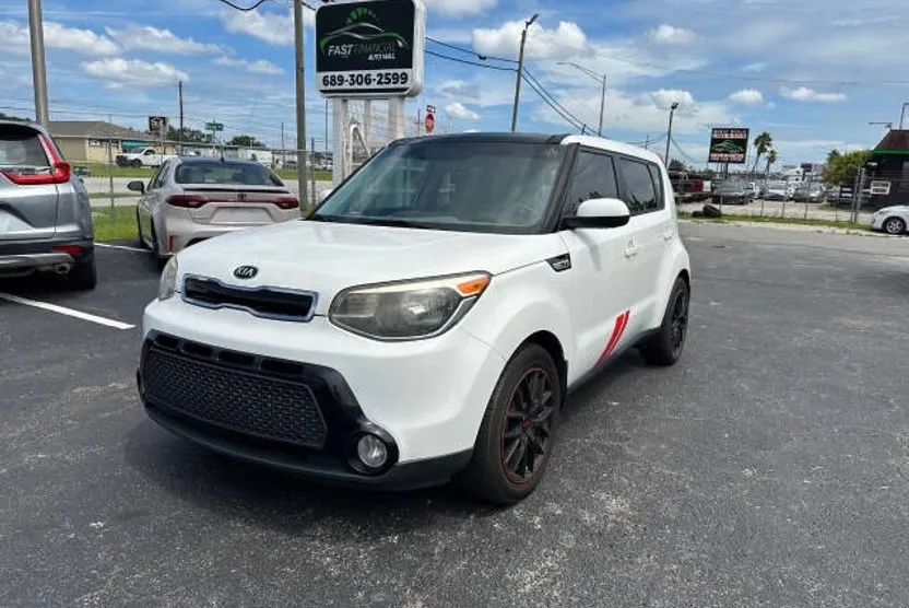 2016 Kia Soul Exclaim photo 1