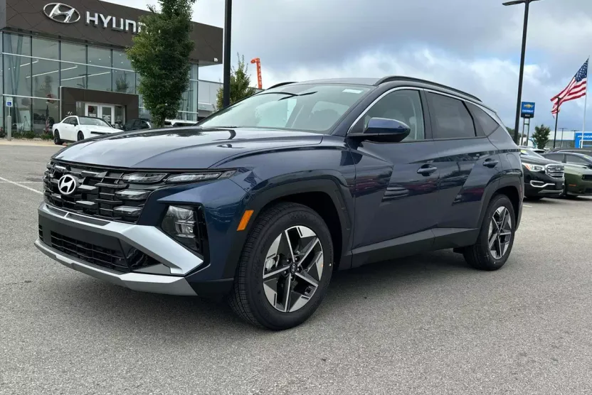 2026 Hyundai Tucson SEL photo 1