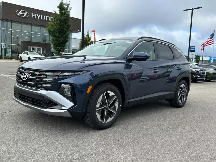 2026 Hyundai Tucson SEL photo 1