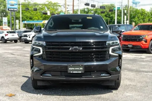 2023 Chevrolet Tahoe RST photo 2