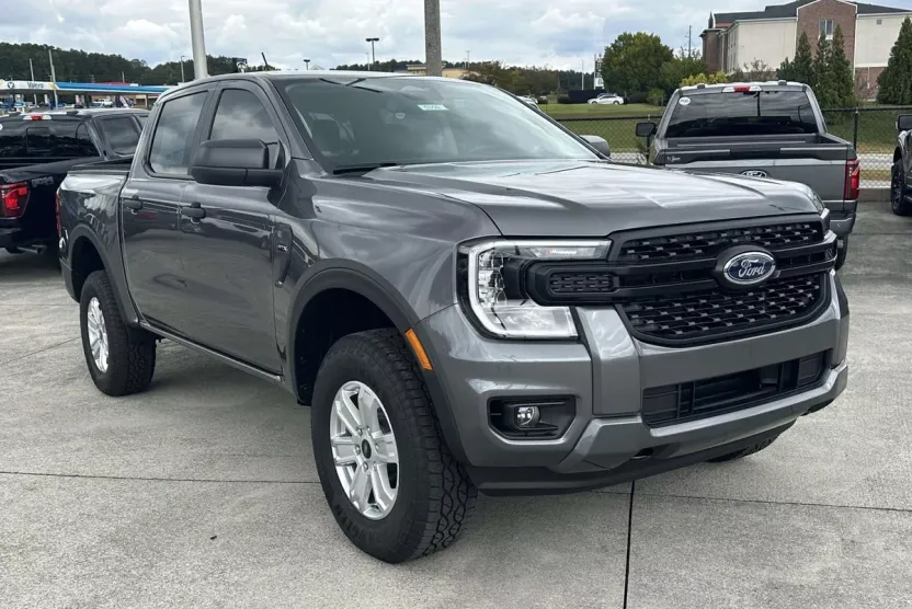 2025 Ford Ranger XL photo 1