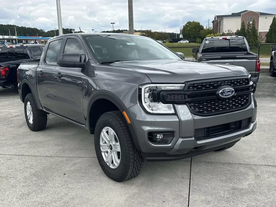 2025 Ford Ranger XL photo 1