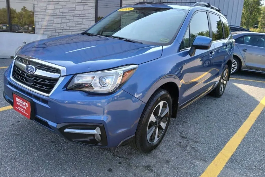 2017 Subaru Forester 2.5i Limited photo 1