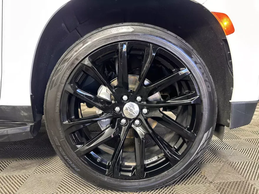2022 Chevrolet Tahoe RST photo 1