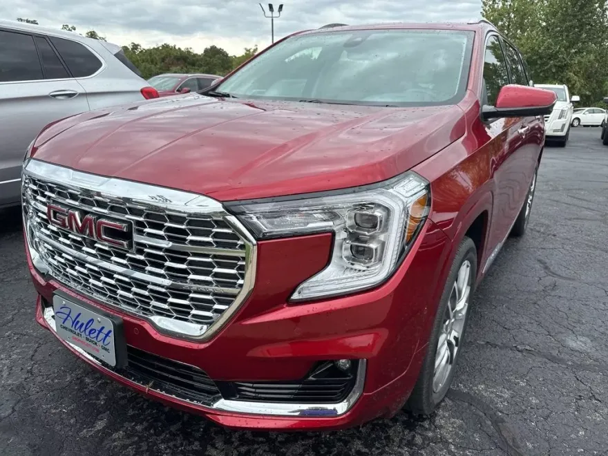 2023 Gmc Terrain Denali photo 1