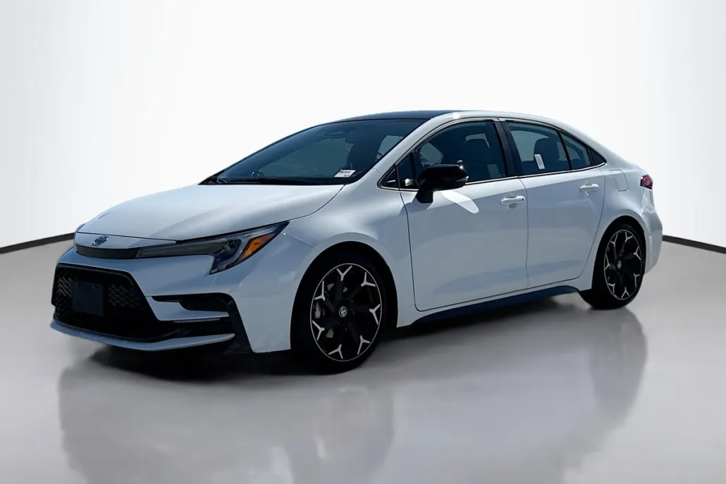 2025 Toyota Corolla SE photo 1