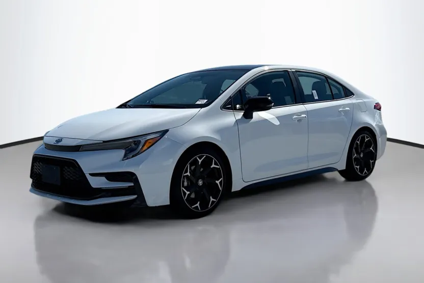 2025 Toyota Corolla SE photo 1