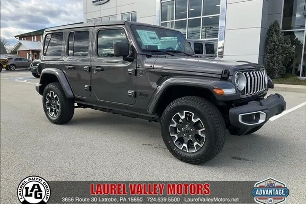 2025 Jeep Wrangler Sahara photo 1