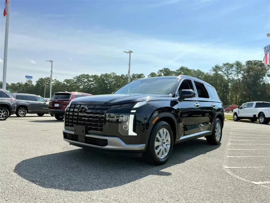 2024 Hyundai Palisade SEL photo 1