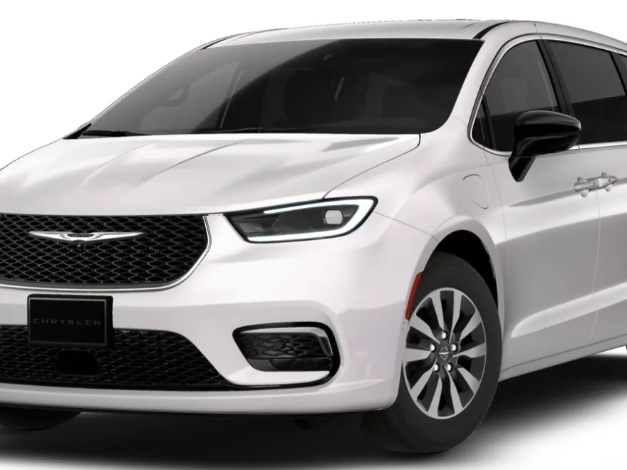 2026 Chrysler Pacifica Hybrid photo 1