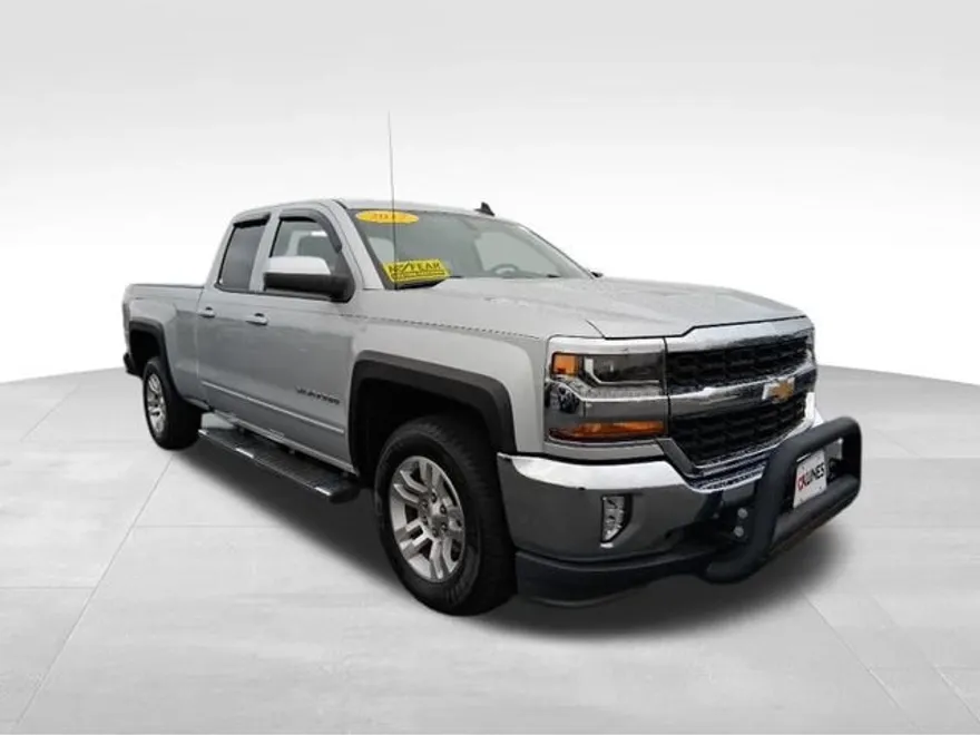 2017 Chevrolet Silverado 1500 photo 1