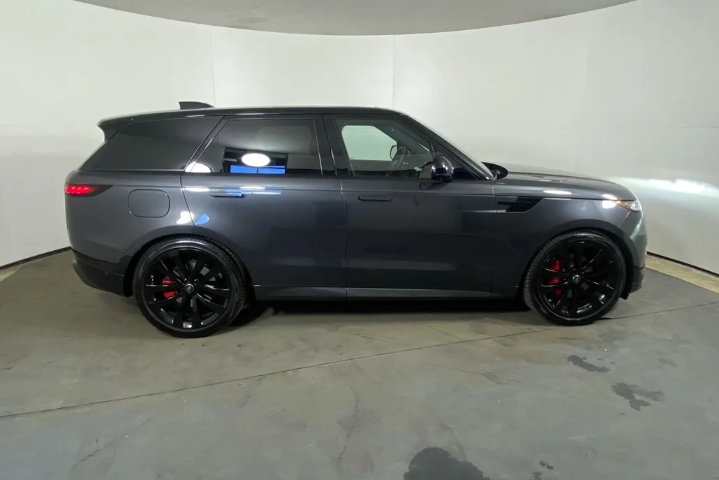 2024 Land Rover Range Rover Sport P400 Dynamic SE photo 1