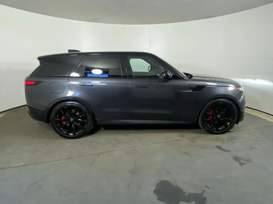 2024 Land Rover Range Rover Sport P400 Dynamic SE photo 1