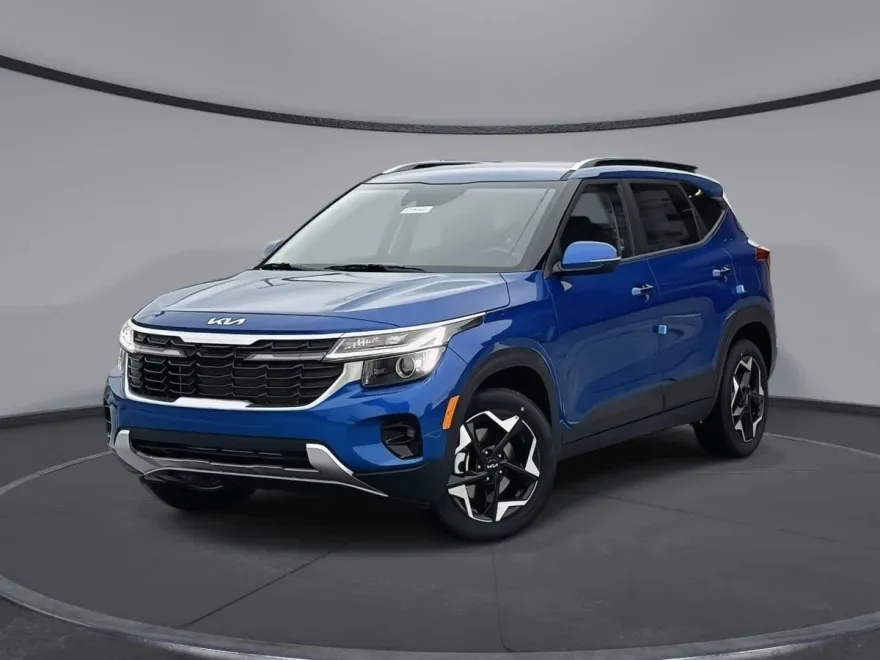 2025 Kia Seltos S photo 1