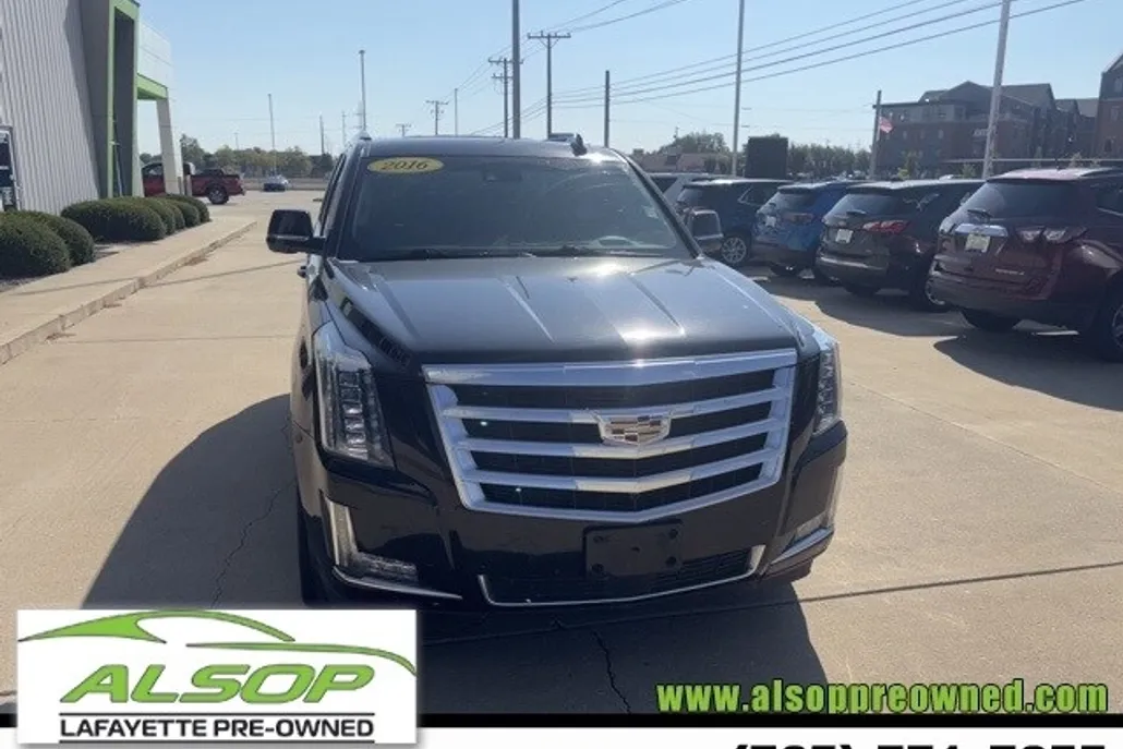 2016 Cadillac Escalade Premium photo 1