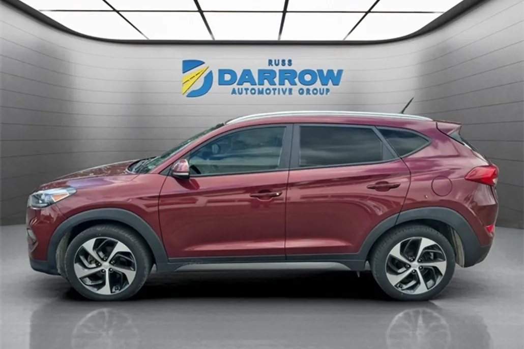 2016 Hyundai Tucson Sport photo 1