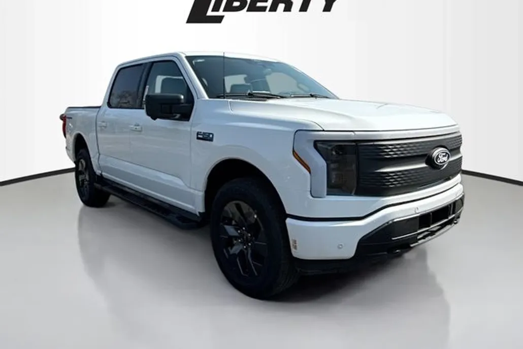 2025 Ford F-150 Lightning photo 1