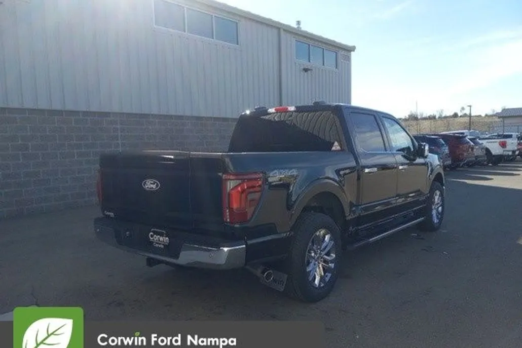 2025 Ford F-150 Lariat photo 1
