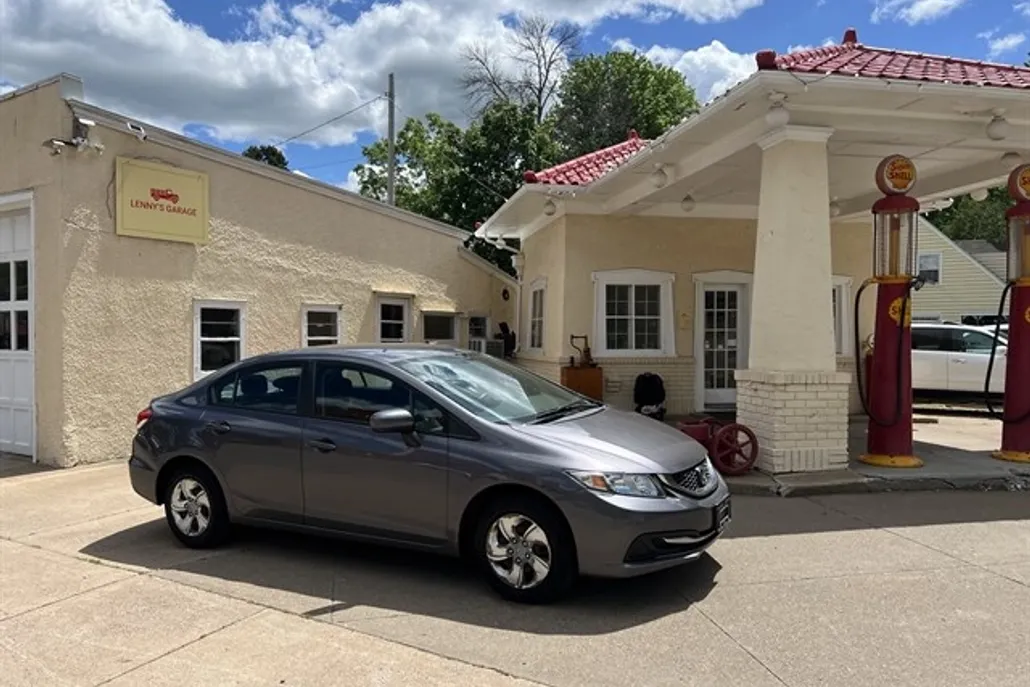 2014 Honda Civic LX photo 1