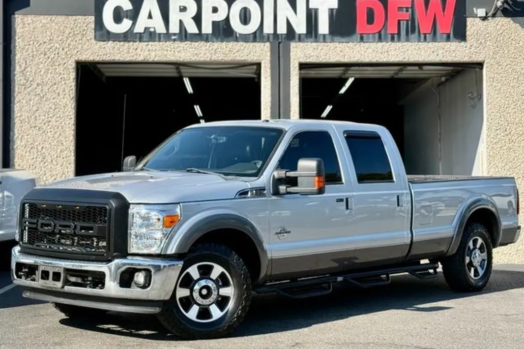 2011 Ford F-350 Lariat photo 1