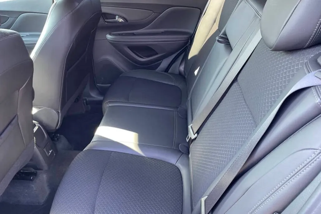 2022 Buick Encore Preferred photo 1