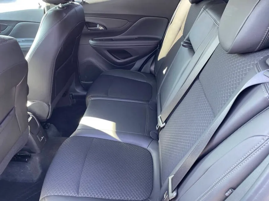 2022 Buick Encore Preferred photo 1