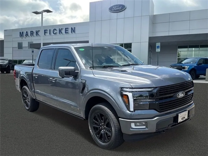 2025 Ford F-150 Platinum photo 1