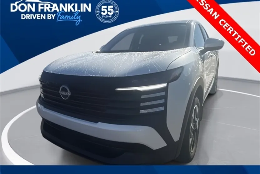 2025 Nissan Kicks SV photo 1