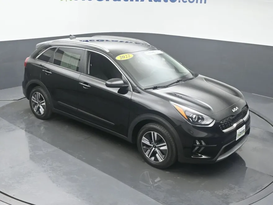 2022 Kia Niro Plug-In Hybrid LXS photo 1