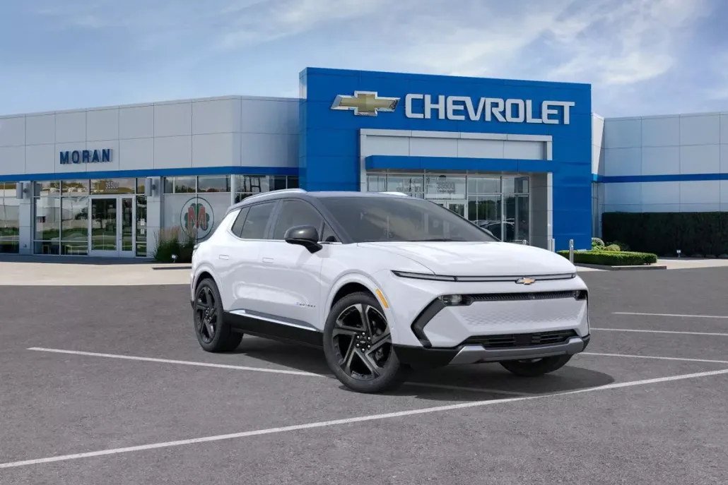 2025 Chevrolet Equinox EV 1LT photo 1