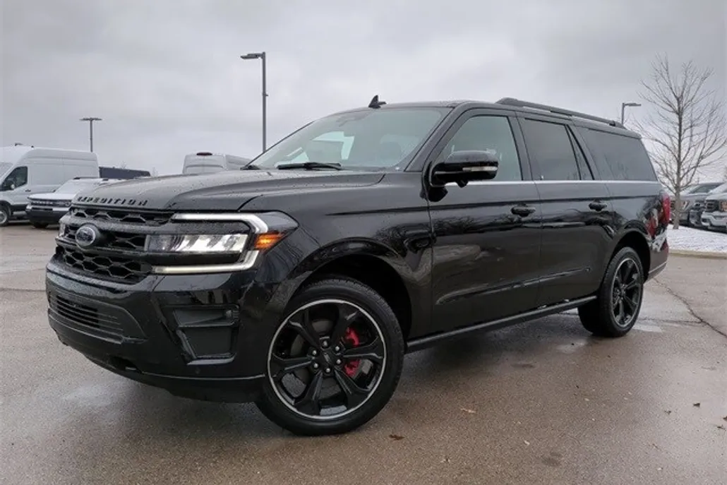 2024 Ford Expedition MAX Limited photo 1