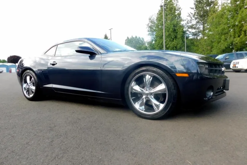 2013 Chevrolet Camaro LS Coupe photo 1
