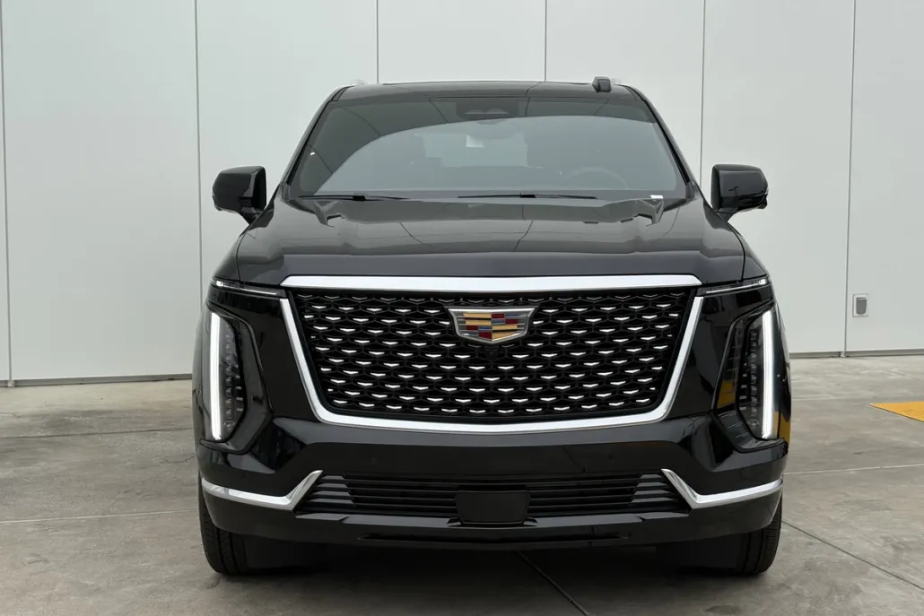 2025 Cadillac Escalade Premium Luxury photo 1