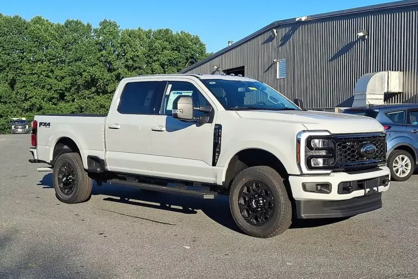 2026 Ford F-350 photo 1