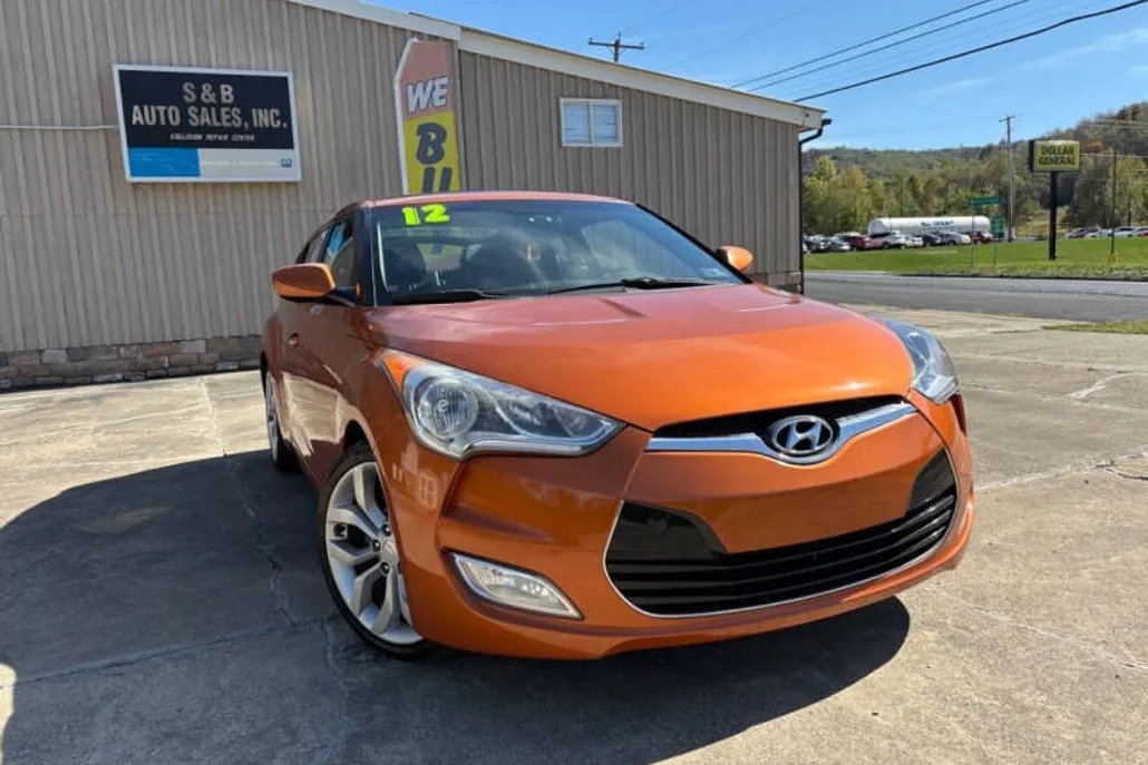 2012 Hyundai Veloster Base photo 1