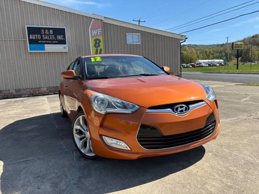 2012 Hyundai Veloster Base photo 1