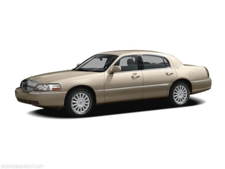 2007 Lincoln Town Car Signature Limited photo 1