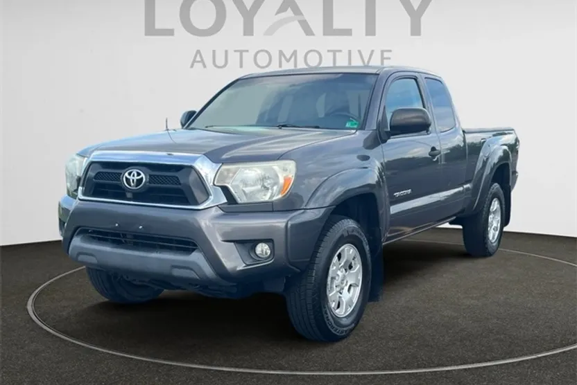 2014 Toyota Tacoma Base photo 1