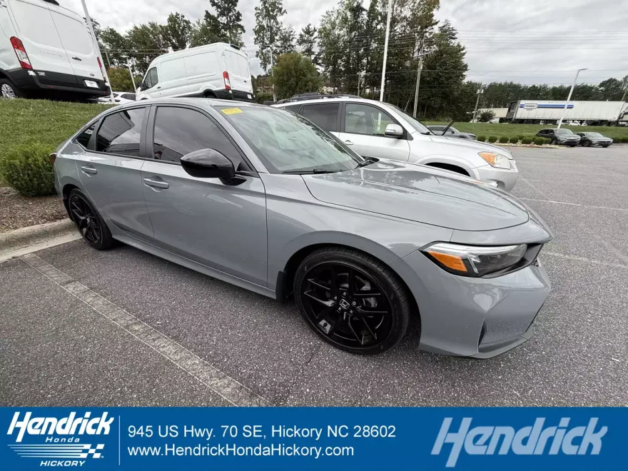 2025 Honda Civic Sport photo 1
