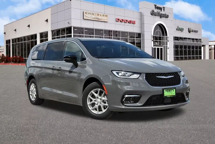 2025 Chrysler Pacifica photo 1