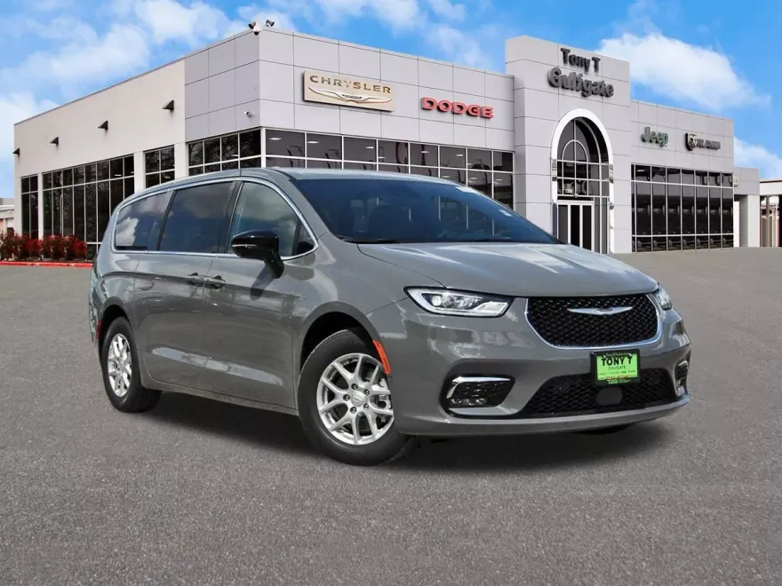 2025 Chrysler Pacifica photo 1