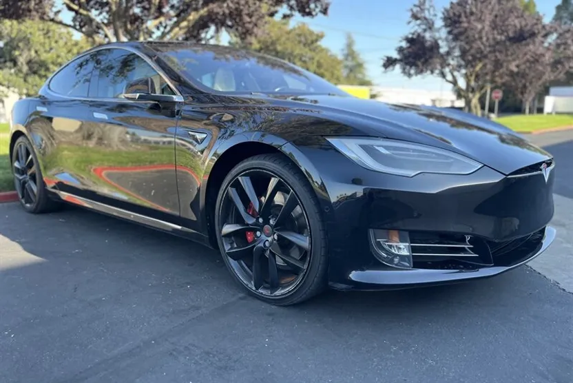 2018 Tesla Model S P100D photo 1