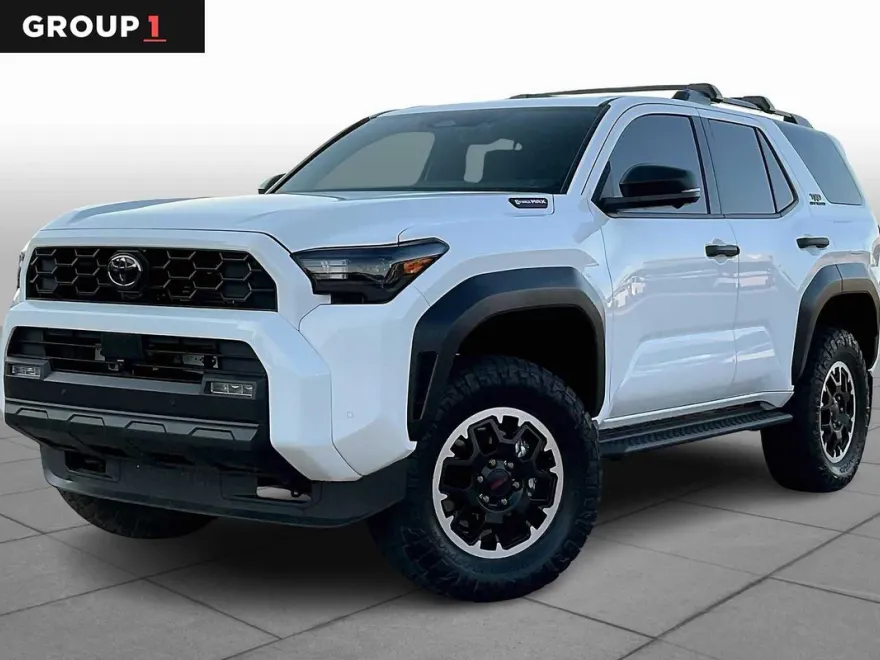 2025 Toyota 4Runner TRD Off-Road Premium photo 1