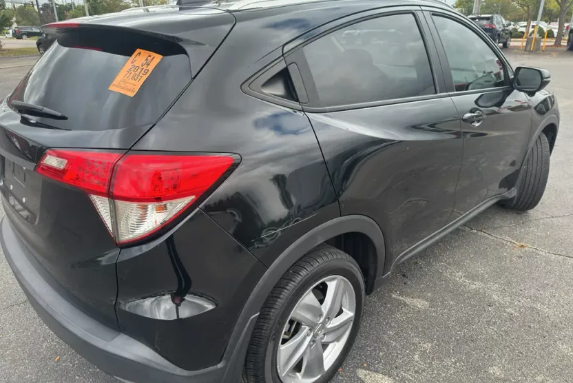 2019 Honda HR-V EX photo 1