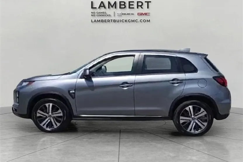 2024 Mitsubishi Outlander Sport S photo 1