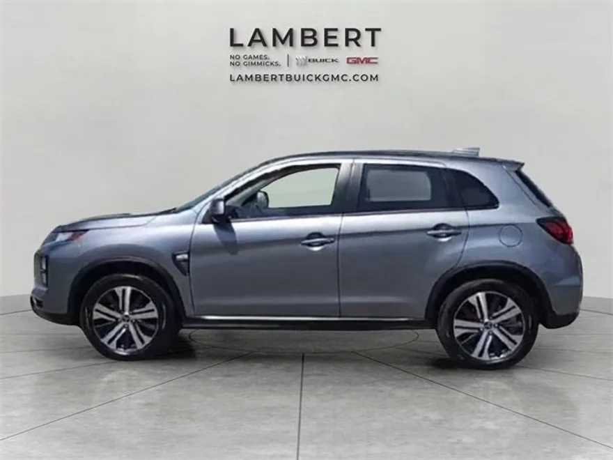 2024 Mitsubishi Outlander Sport S photo 1