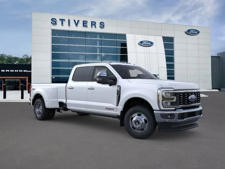 2026 Ford F-350 King Ranch photo 1