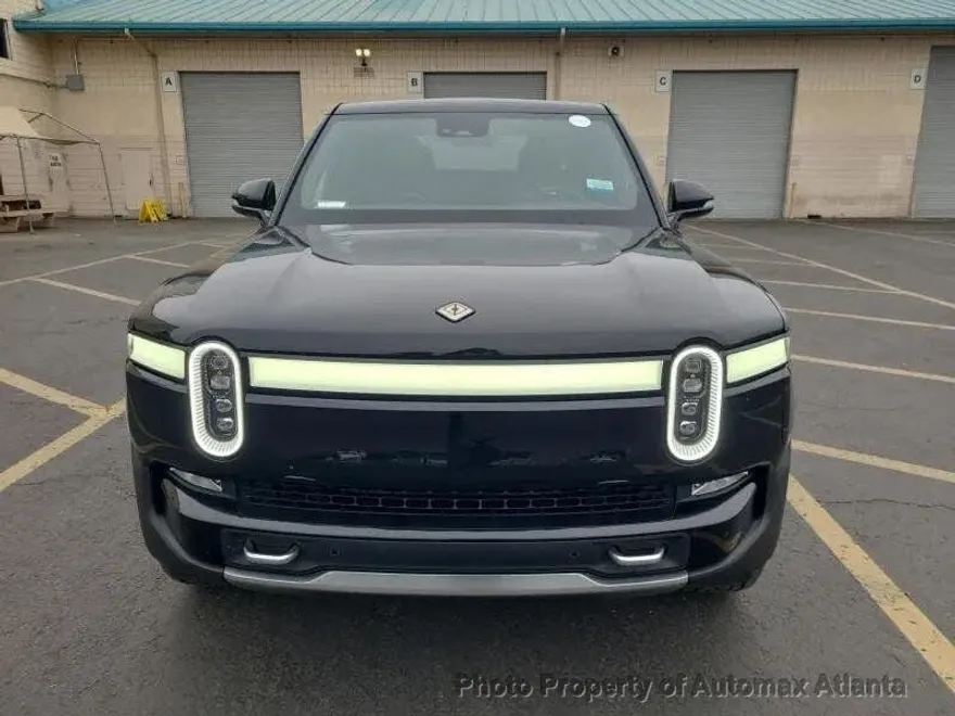 2022 Rivian R1T Adventure photo 1