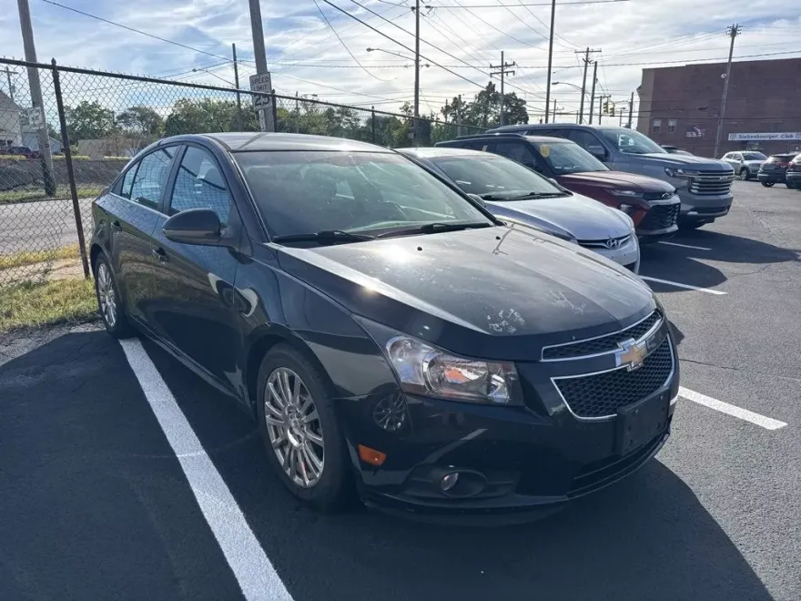 2011 Chevrolet Cruze Eco photo 1