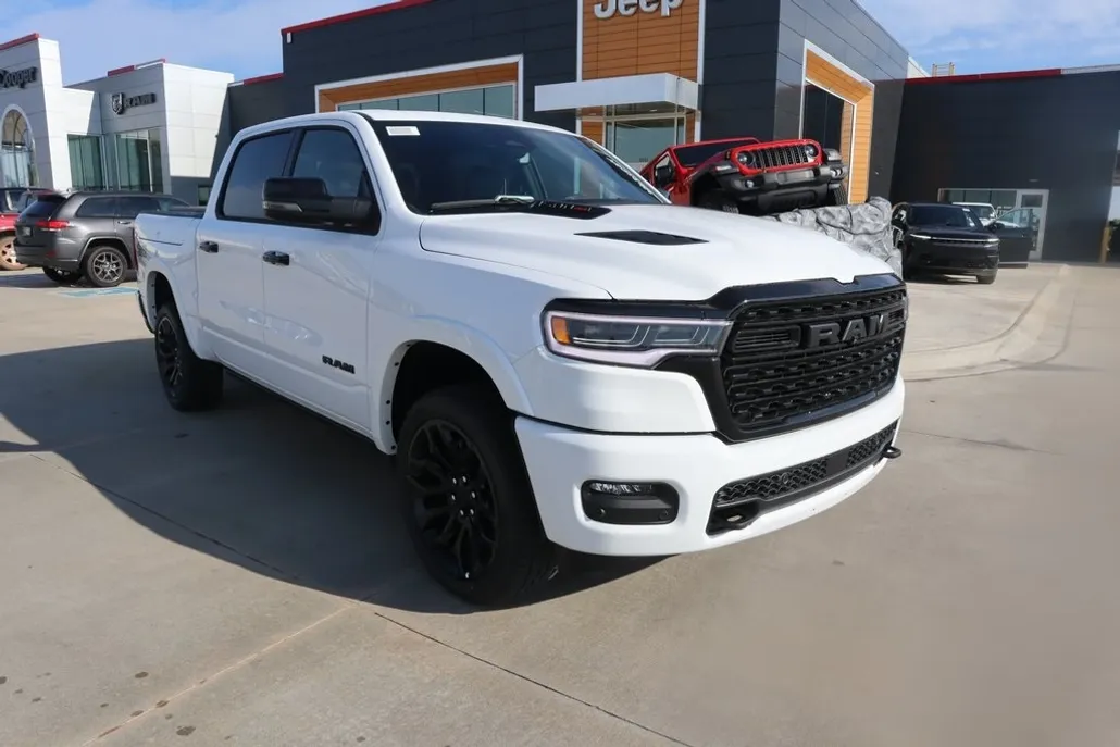 2025 Ram 1500 Limited photo 1